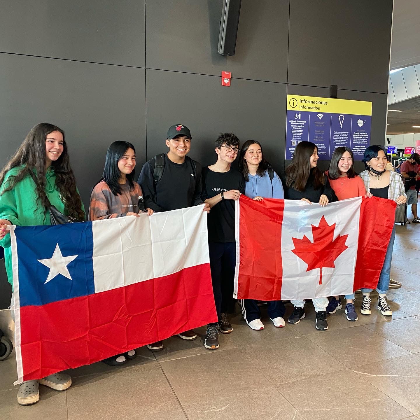 Estudiantes internacionales en Daniel McIntyre Collegiate Institute, Winnipeg